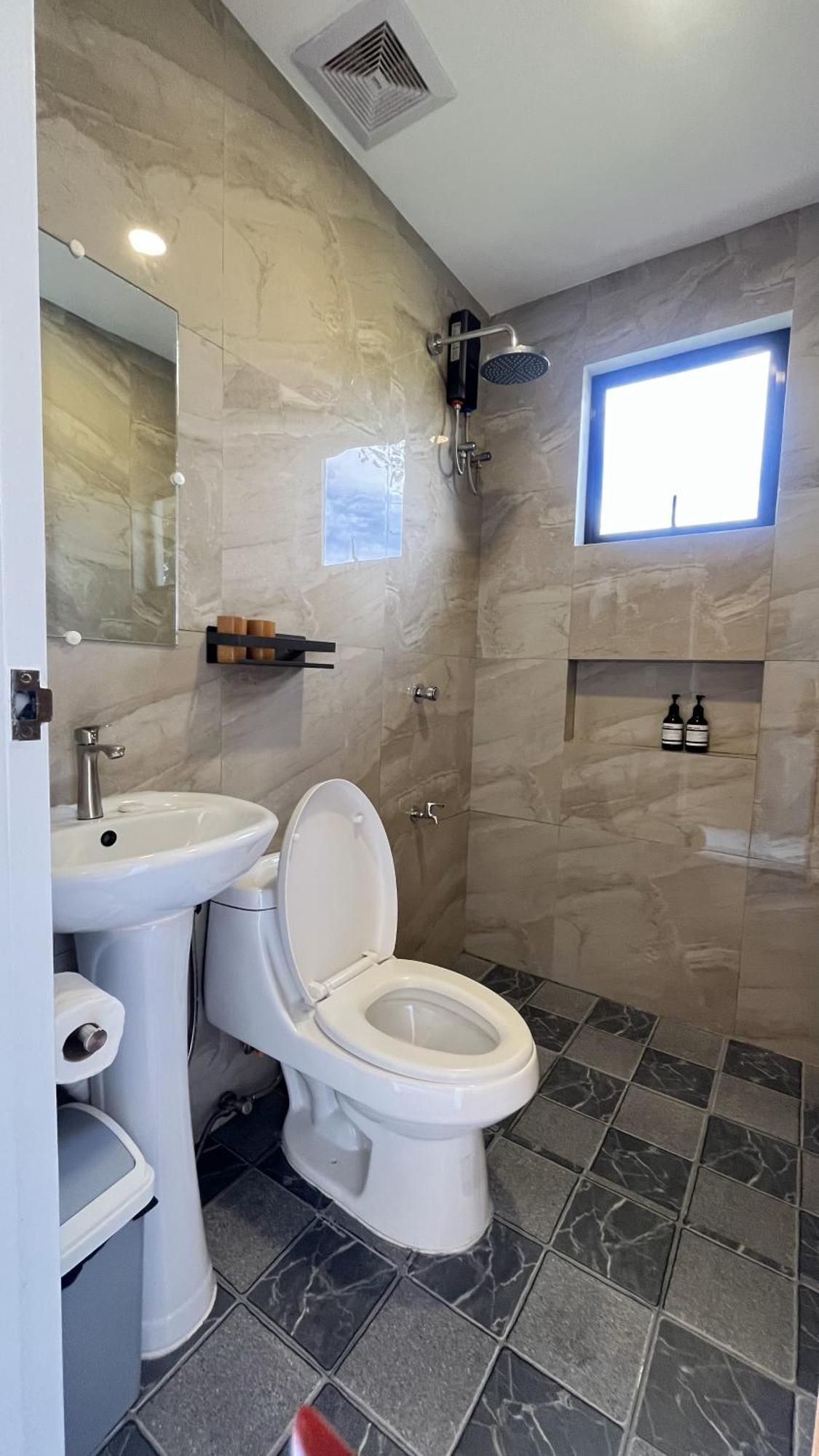 Hotel Thepureyann à San Juan  Extérieur photo